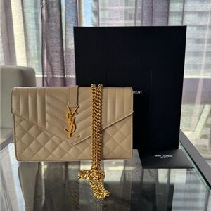 Saint Laurent Beige Grain de Poudre Leather Chain Wallet